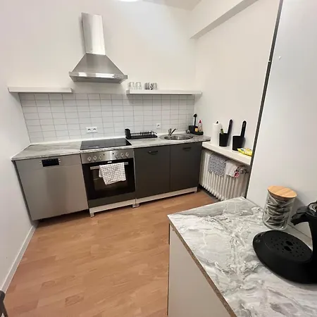 Emas1 2 Schlafzimmer 4 Einzelbetten Apartment Krefeld